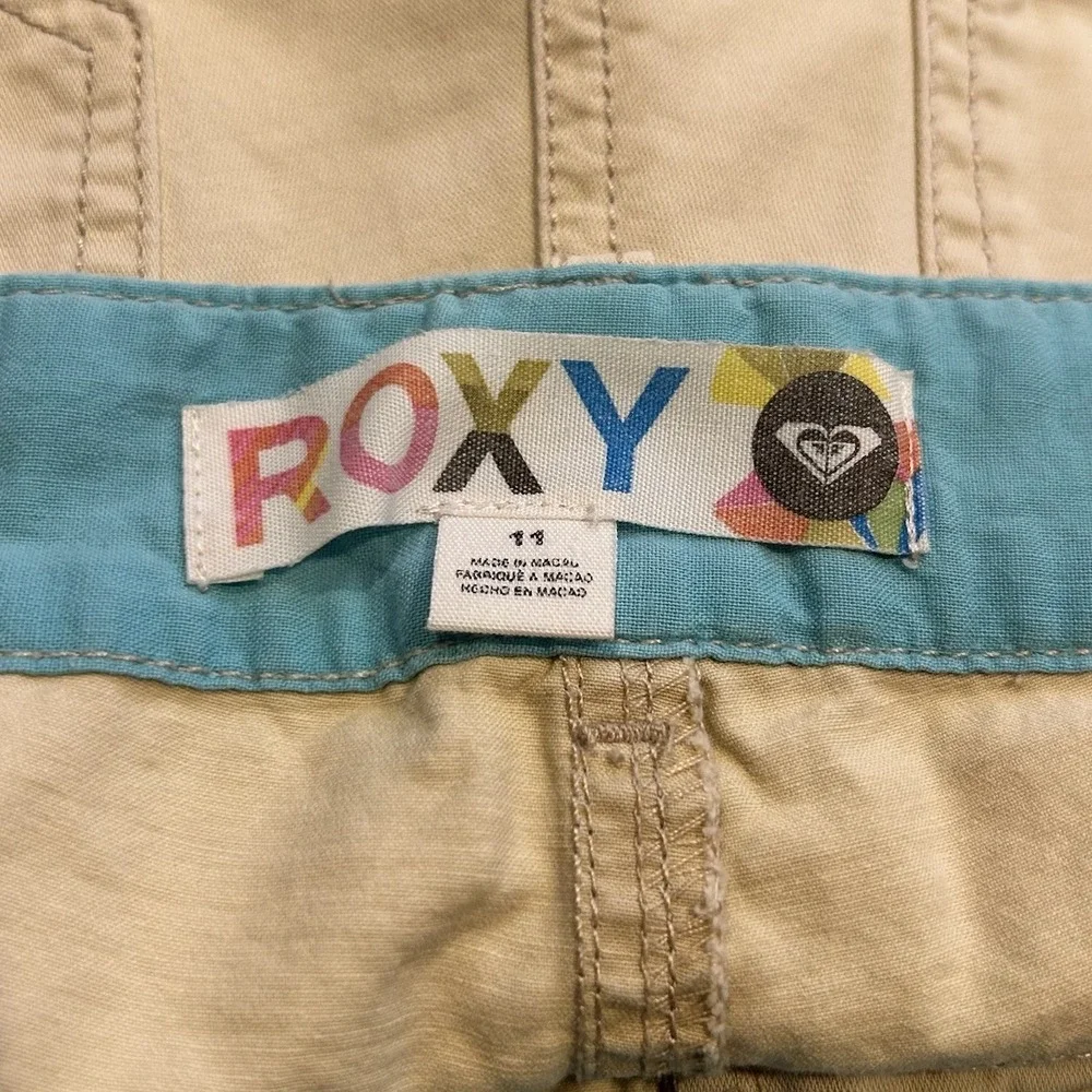 Y2K Low Rise Micro Short‎ Roxy Tan Juniors Size 11 Khaki Surf Skate Beach